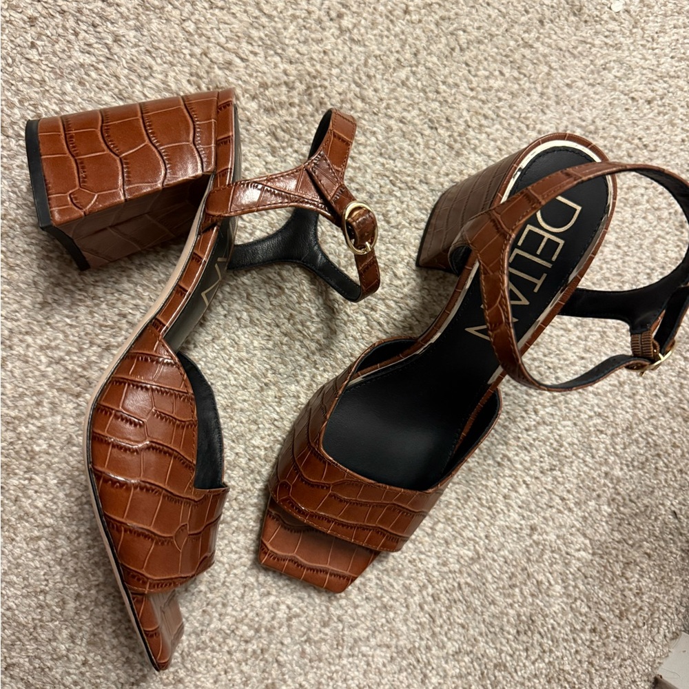 Brown Leather Heels with Classic Design